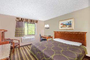 Super 8 by Wyndham Tilton/Lake Winnipesaukee - Tilton - 7