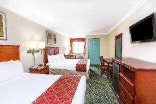 Days Inn by Wyndham Santa Monica - Los Angeles - 5