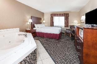 Days Inn by Wyndham Imlay City - Imlay City - 9