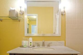 Marin Suites Hotel - 4
