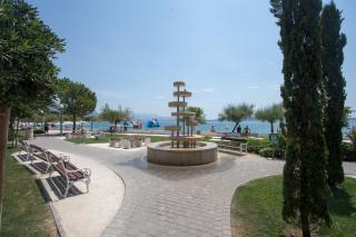 Castel Beachfront Apartment - Kaštela - 2