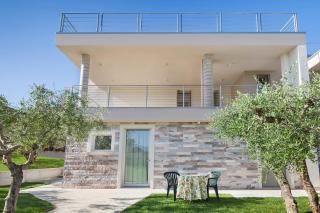 Villa Aurora-Holiday Home APT3 - Bardolino - 2