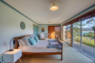 Beach Side Bay Of Fires - Binalong Bay - 9
