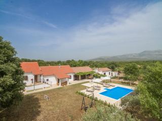 Villa Vitis ZadarVillas - Oklaj - 2