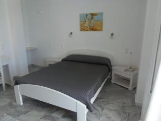 Hotel Manos - Naousa - 9