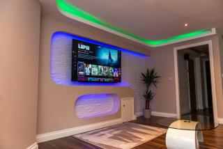 Optimal Apartments - Bradford - 9