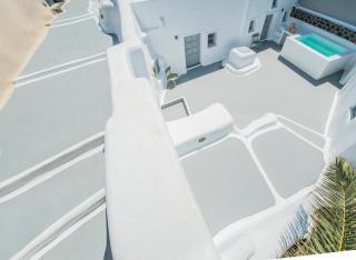 AQUA SERENITY LUXURY SUITES SANTORINI - Foinikiá - 3