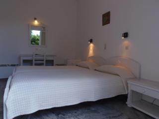 Hotel Manos - Naousa - 8