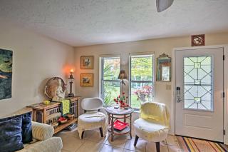Boho-Style Escape with Patio about 3 Mi to Bonita Beach! - Bonita Springs - 6