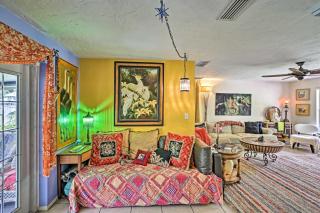 Boho-Style Escape with Patio about 3 Mi to Bonita Beach! - Bonita Springs - 3