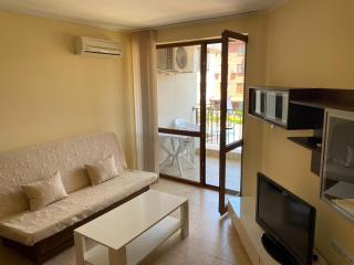 3 Room Family Apartment with Pool View (4 min. away from the Sea) - Nesebar - 8