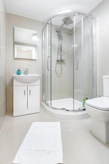 KVM - City Apartments - Contractors - Town Centre by KVM Stays - 3