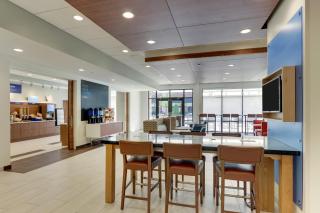 Holiday Inn Express & Suites - Winston - Salem SW - Clemmons by IHG - 1