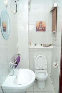 2 Bedroom at Lekki Phase 1 by Unik Triple E - Lagos - 1