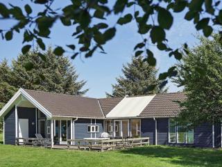 12 person holiday home in Aakirkeby - Vester Sømarken - 0