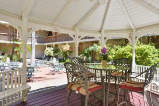 Best Western Plus Thousand Oaks Inn - Thousand Oaks - 4