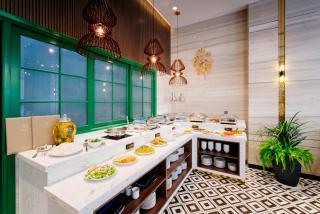 Adela Boutique Hotel - Infinity Pool - Da Nang - 3