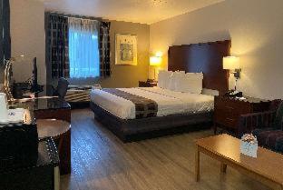 Travelodge Inn & Suites by Wyndham Albany - 1