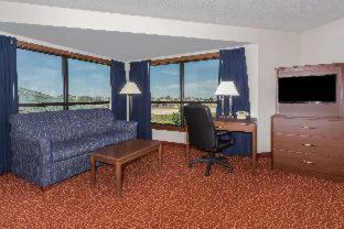 Days Inn by Wyndham Sidney NE - Sidney - 3