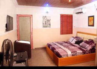 THOUCHI’S HOME - 9