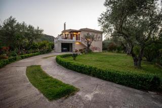 Luxury Rustic Villa Mountain View - Lefkada - 0