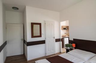 Hello Apartmanház - 6