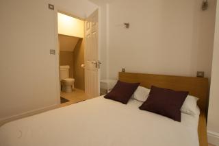 Tooting Rooms & Studio by DC London Rooms - 4