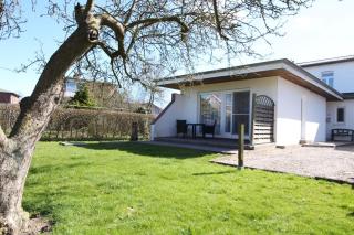 Haus Hoffnung Whg 4 Gartenhaus - Kellenhusen - 1