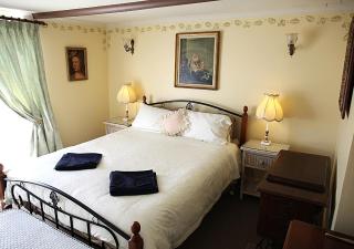 Ayers Burra - Historical 1851 Cottage - Burra - 5