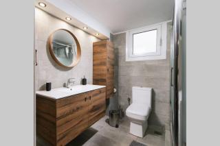 Aleksandra Heraklion city center - 2