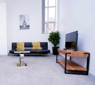Spacious Urban City Apartment - Doncaster - 4