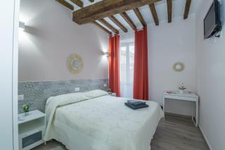 Residenza Borgo Guazzo - Parma - 9