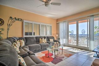 8th Floor Penthouse, Walk to Clearwater Beach - Clearwater Beach - 8