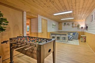Secluded Cabin with Spacious Kitchen and Dining Area! - Sunset - 3