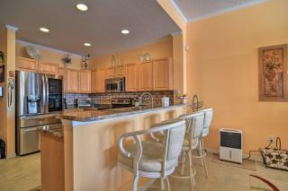 8th Floor Penthouse, Walk to Clearwater Beach - Clearwater Beach - 4