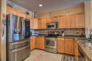 8th Floor Penthouse, Walk to Clearwater Beach - Clearwater Beach - 2
