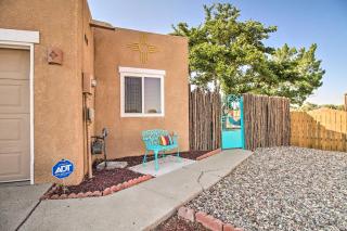 Mountain-View Albuquerque Townhome with Patio! - 8