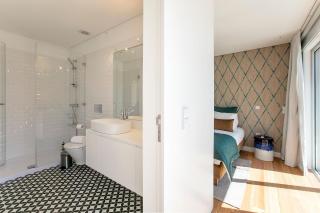 Luminous Premium Loft w/AC & Terrace by LovelyStay - Oporto - 6