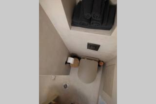 Το Παράσπιτο - 4