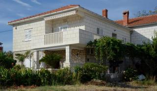 Apartments by the sea Postira, Brac - 12291 - 3