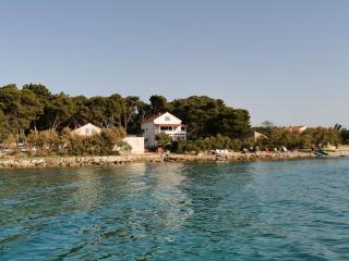 Apartment with sea viev - 20 m from sea - Ugljan - 6