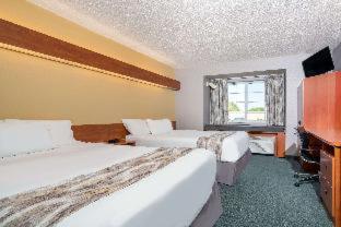 Microtel Inn & Suites by Wyndham New Ulm - New Ulm - 4