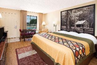 Boarders Inn and Suites by Cobblestone Lamar Missouri - Lamar - 2
