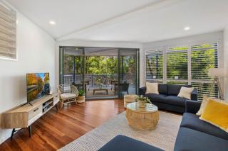 Castaway Cove Beachfront Luxury by Stay Noosa - Marcus Beach - 6