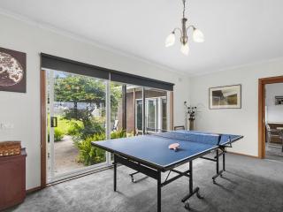 Coastal Comfort 3 Bedroom - Torquay - 7