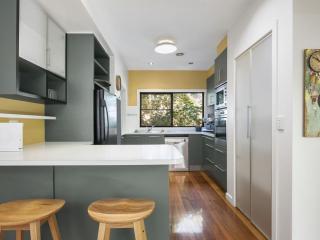 Pride Street Luxury 28 - Torquay - 8
