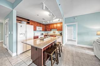 On the 3-d Floor, Laketown 324 - Large 2 BD , Great Views and Amenities - Panama City Beach - 5