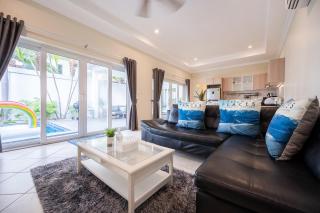 Majestic Residence Pool Villa Private Beach - 4