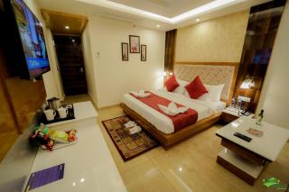 Abhilashi Residency & Spa - Centrally Heated & Air Cooled - Manāli - 9