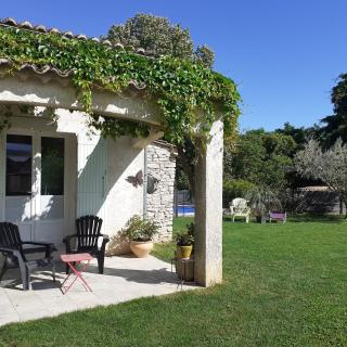 Chambres d'hôtes & jacuzzi - A l'ombre des amandiers - Saint-Martin-dʼArdèche - 4